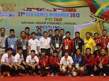 Tuyển Vật 'xông đất' nhà thi đấu N.I.S