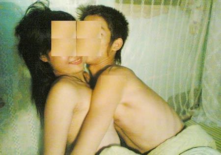 Tuổi teen ngộ nhận tình yêu và cảnh nóng