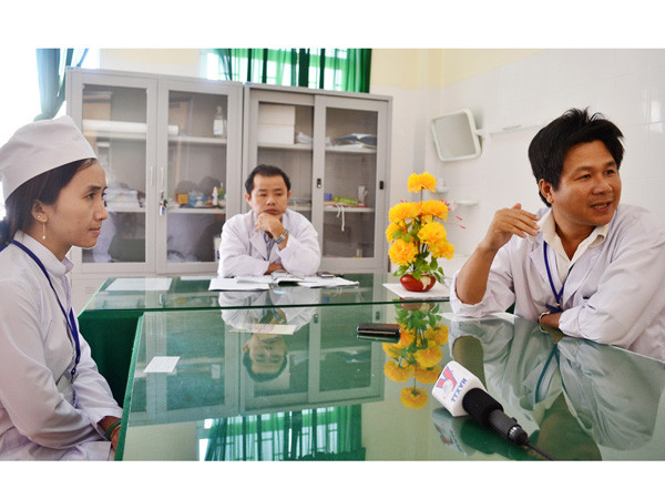 4 bác sĩ và điều dưỡng nhận lỗi