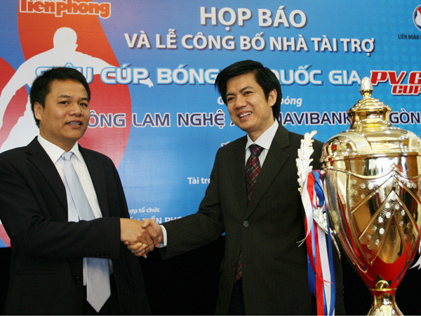 Nóng ngày khai cuộc