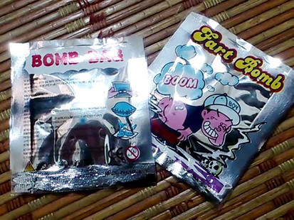 Hà Nội: Rộ mốt chơi 'bom thối' độc hại