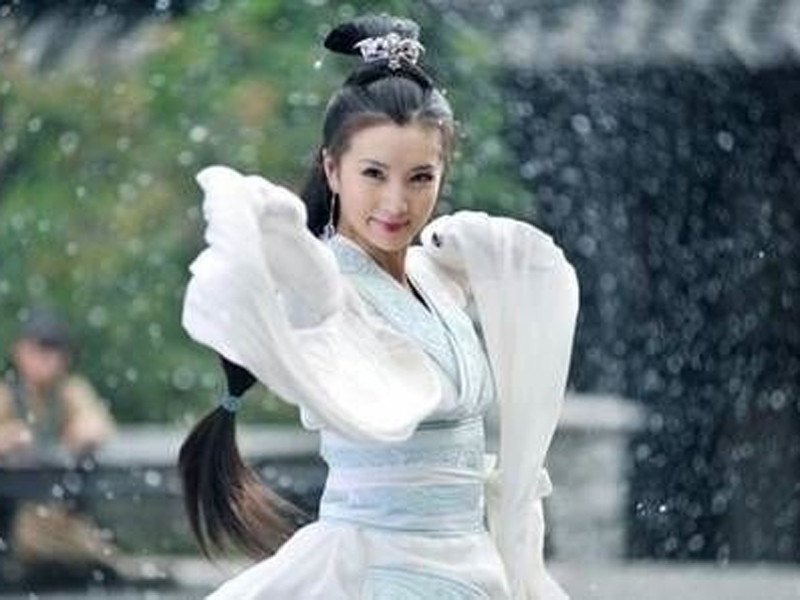 Điêu Thuyền (Trần Hảo đóng) trong Tân Tam Quốc