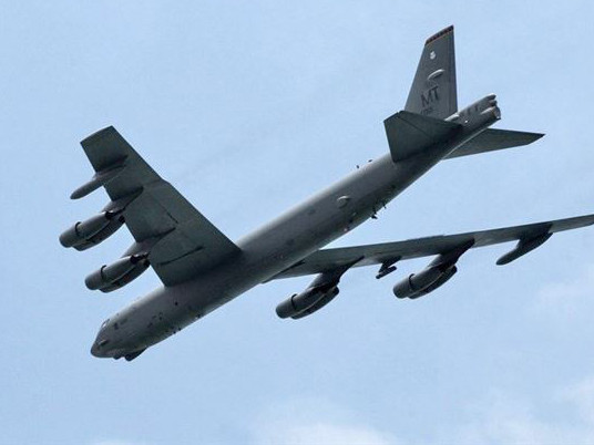 Mỹ điều pháo đài bay B-52 răn đe Triều Tiên
