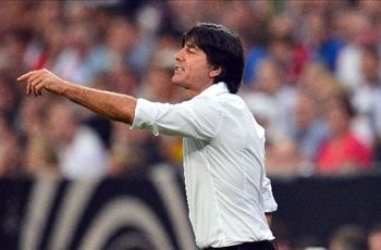 Tuyển Đức: Chưa có vé World Cup, đừng nói chuyện hợp đồng