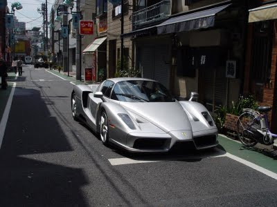 ‘Hàng hiếm’ Ferrari Enzo đời 2003 được rao bán