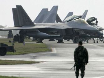 Mỹ chuyển quân khỏi Okinawa, Nga-Trung lo