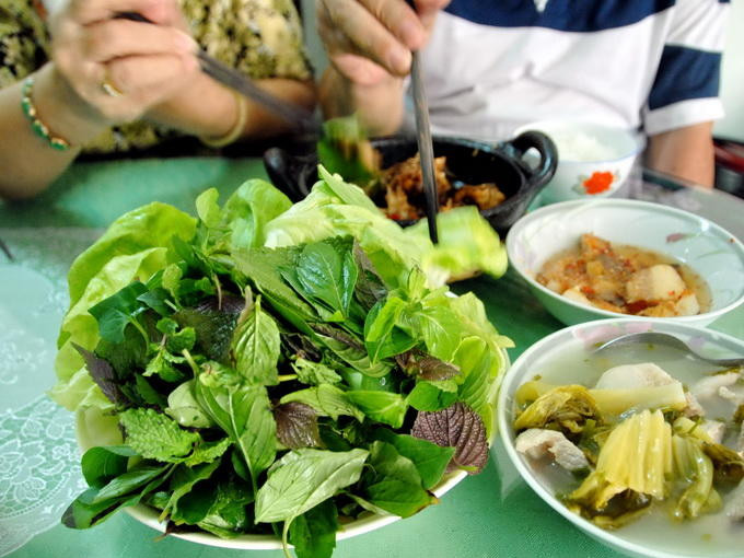 Người béo phì nên ăn Tết thế nào?