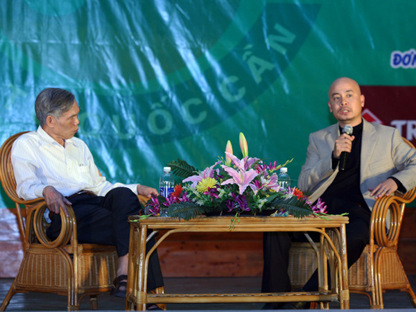 Giao lưu ‘Thắp sáng ước mơ khởi nghiệp’