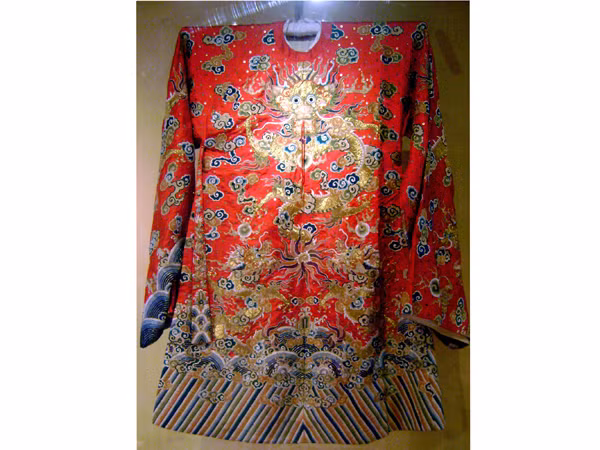 Phố cổ Hà Nội nhộn nhịp với Ngày di sản Việt Nam