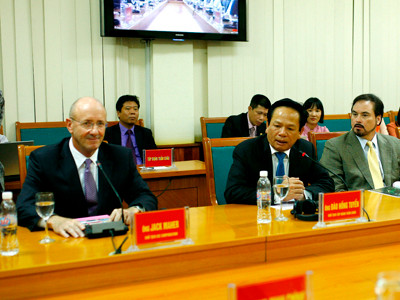 Xúc tiến đầu tư dự án 7,5 tỷ USD vào khu kinh tế Vân Đồn