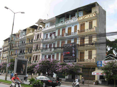 Hà Nội: Nhà 10m2, giá tỷ đồng