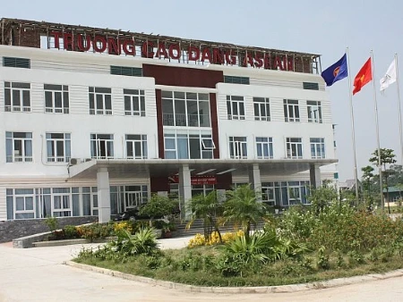 Cao đẳng Asean bị phạt 190 triệu đồng, cấm tuyển sinh