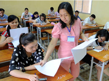 Mở rộng phạm vi, đối tượng tinh giản biên chế