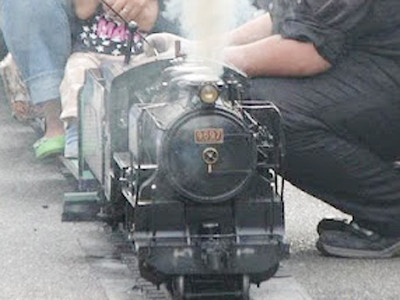 Đầu máy xe lửa nhỏ nhất thế giới