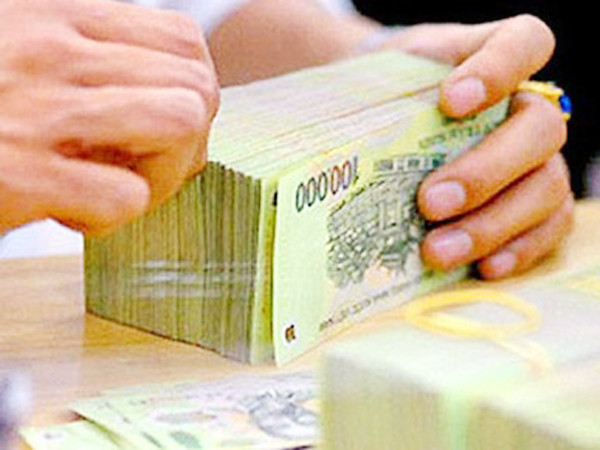 Ngân hàng thừa tiền nhưng tăng trưởng tín dụng từ tháng 4 liệu có thực sự cải thiện hay không?