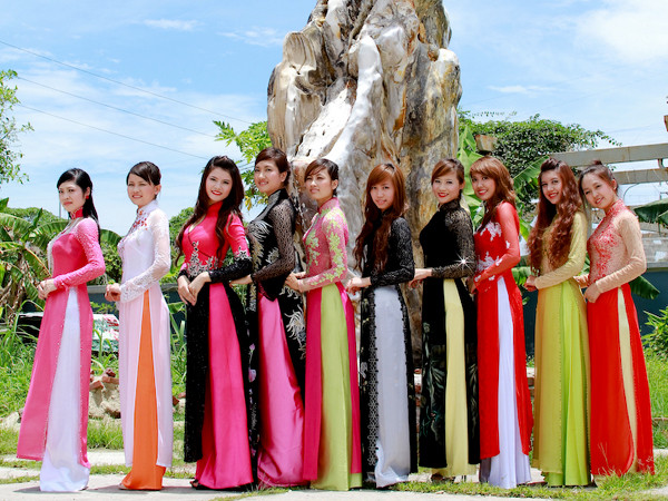 Mười 'bông hoa' của ĐH Công nghiệp Hà Nội