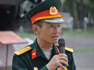 Người cắm cờ trên dinh Độc Lập qua đời