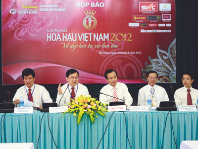 Họp báo trước đêm Chung kết