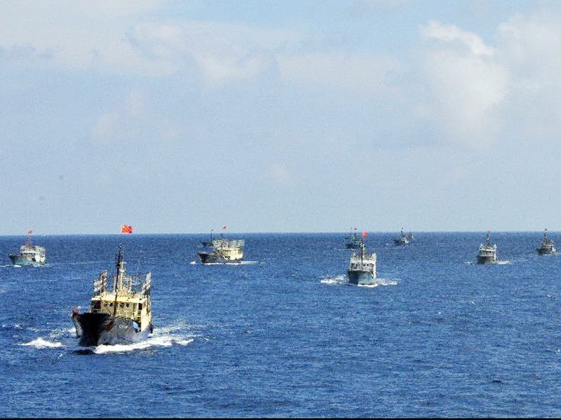 Trung Quốc đang đánh bắt cá trái phép ở Trường Sa