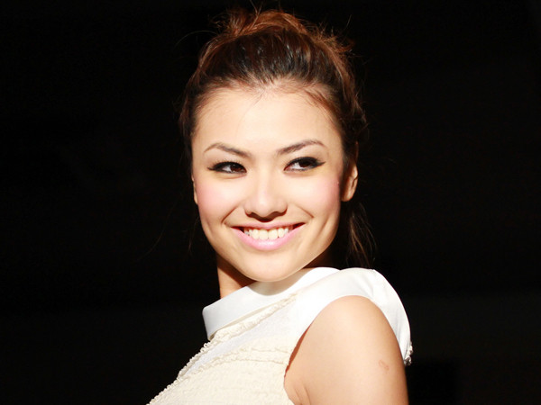 Hồng Quế: Ngựa sẽ quên đường cũ?