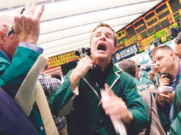 Một cú hạ bậc tín dụng từ “Bộ ba quyền lực” có thể khiến thị trường ngay lập tức rơi vào hỗn loạn Ảnh: Mary Altaffer/AP