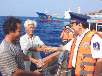 Nằm lại với Hoàng Sa
