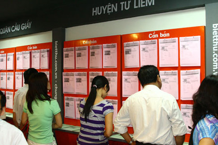 Sàn bất động sản ồ ạt tuyển nhân viên kinh doanh