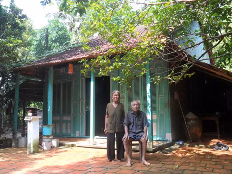 Nghiệm thu khống nhà tình nghĩa