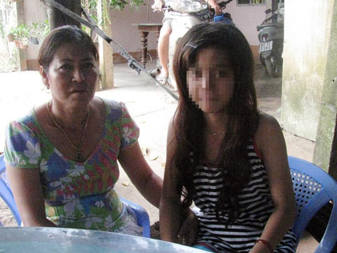 Tâm sự của 2 con gái nhà báo bị đốt