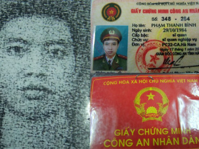 Công an giả lừa lấy ba ô tô thật