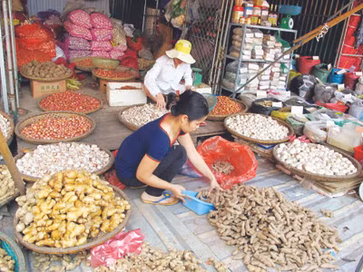 Nông, thủy sản Trung Quốc tràn ngập chợ