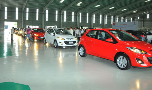 Ô tô nhập khẩu tăng mạnh