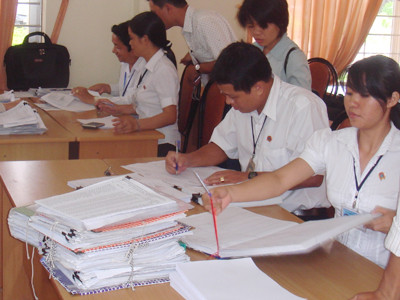 Nộp tòa án 265 bộ hồ sơ kiện Vedan