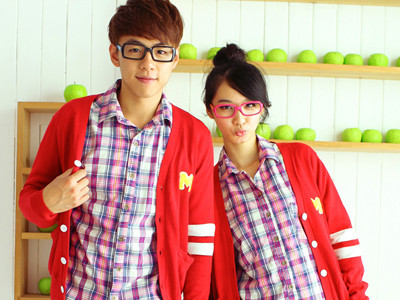 Cùng chàng tung tăng xuống phố ngày se lạnh