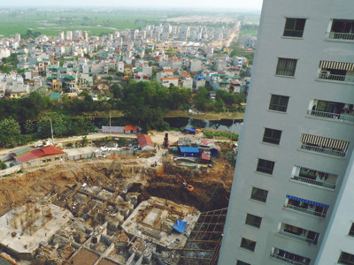 Luật xa thực tế, cán bộ xa dân