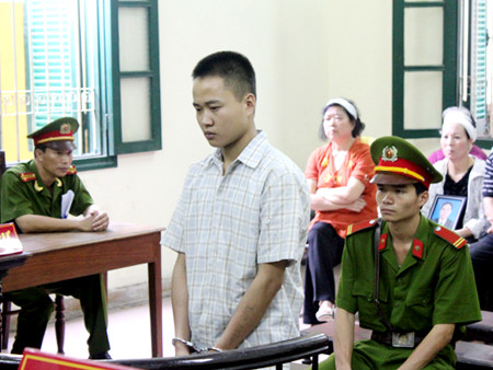 Hà Nội: Bị đâm chết vì mời người lạ về nhà