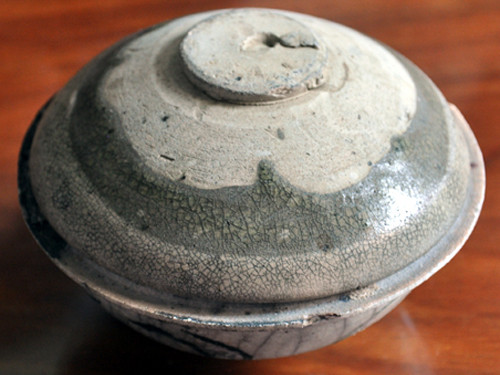 Nhiều nồi gốm cổ chưa từng thấy trên con tàu chìm