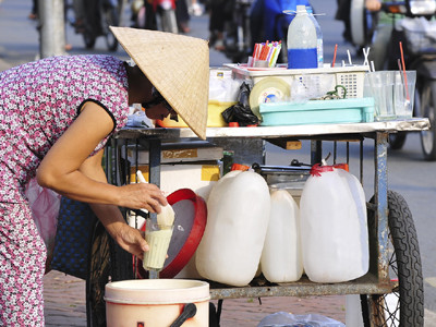 1.001 mối nguy từ... sữa đậu nành bán rong