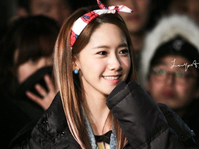 Xu hướng băng đô giúp các cô gái xứ Hàn như búp bê