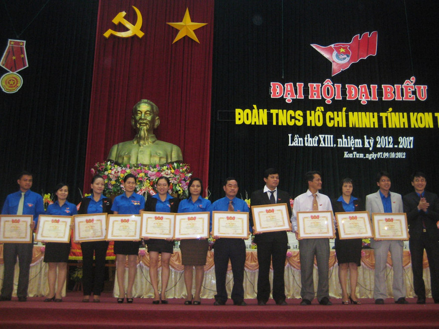 Đại hội Đoàn tỉnh Kon Tum bầu bí thư khóa XIII