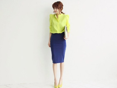 Đầu tuần diện chân váy bút chì tới công sở