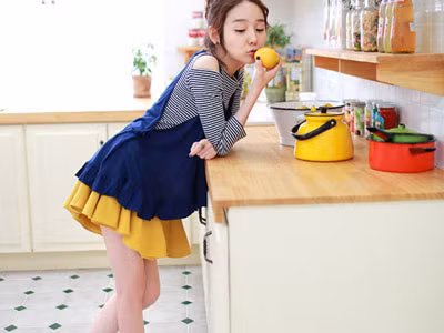 Cực xinh với váy và áo len