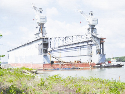 Vinalines tự mua ụ nổi, tôi không biết