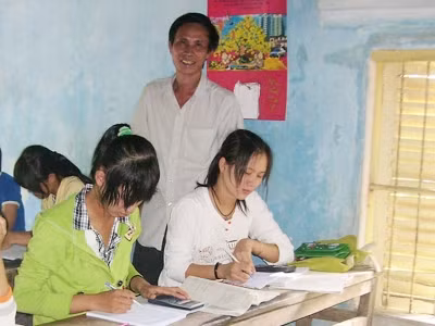 Ôn thi tốt nghiệp THPT môn Vật lý