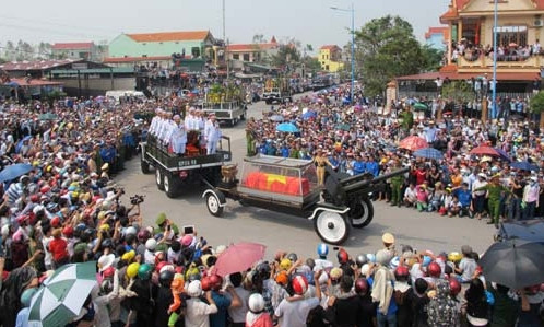 Đại tướng Võ Nguyên Giáp đã yên nghỉ trong lòng đất Mẹ