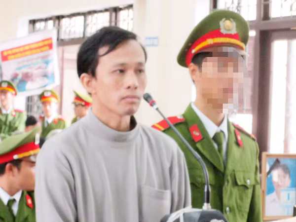 Nguyễn Đức Tiềm tại phiên tòa phúc thẩm sáng 21-11