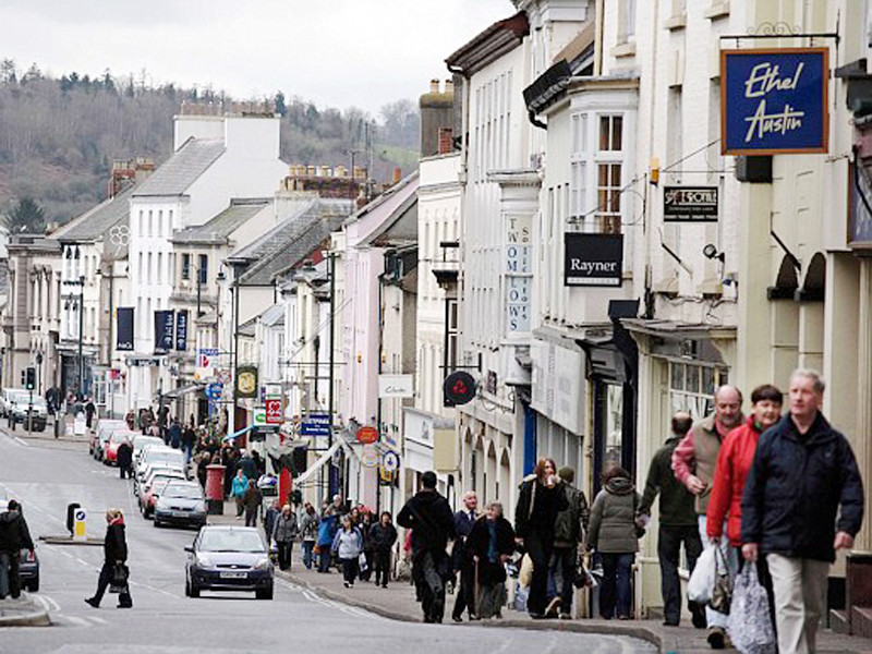 Thị trấn đầu tiên trên thế giới lên Wikipedia