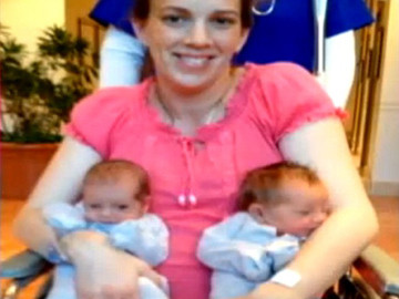 Bà mẹ hai con vật lộn chống vi khuẩn ăn thịt người