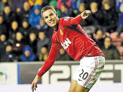 Alex Ferguson: Van Persie sẽ giúp M.U hạ bệ Man City