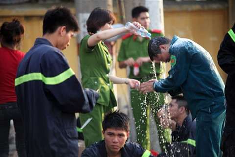 Những người hùng trong vụ cháy cây xăng